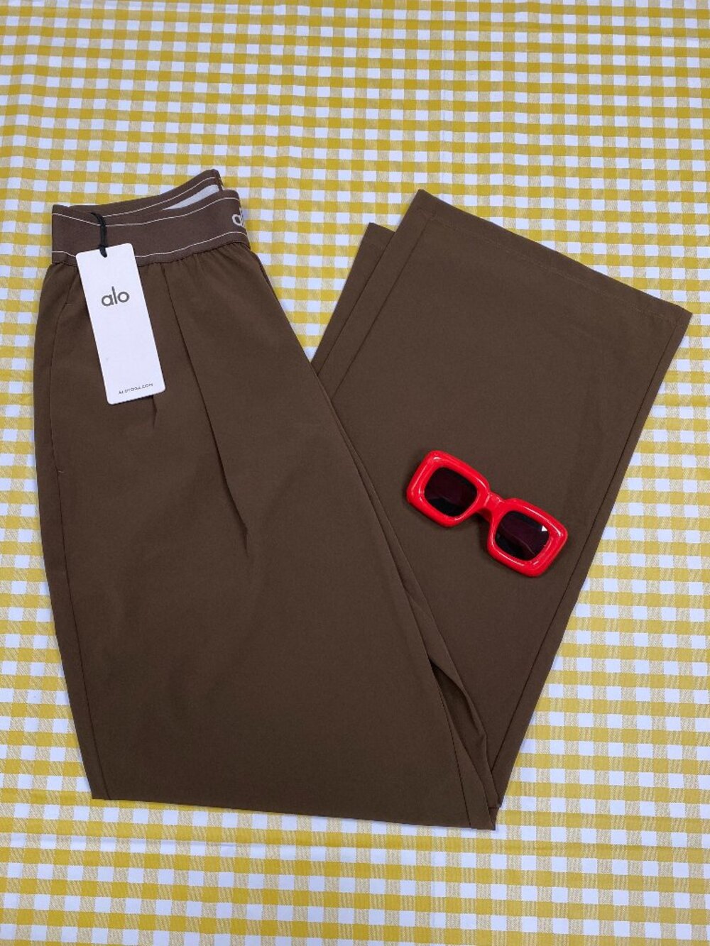 ALO Yoga NWT☕Espresso Brown Suit Up Trouser 30" Inseam - Picture 5 of 9